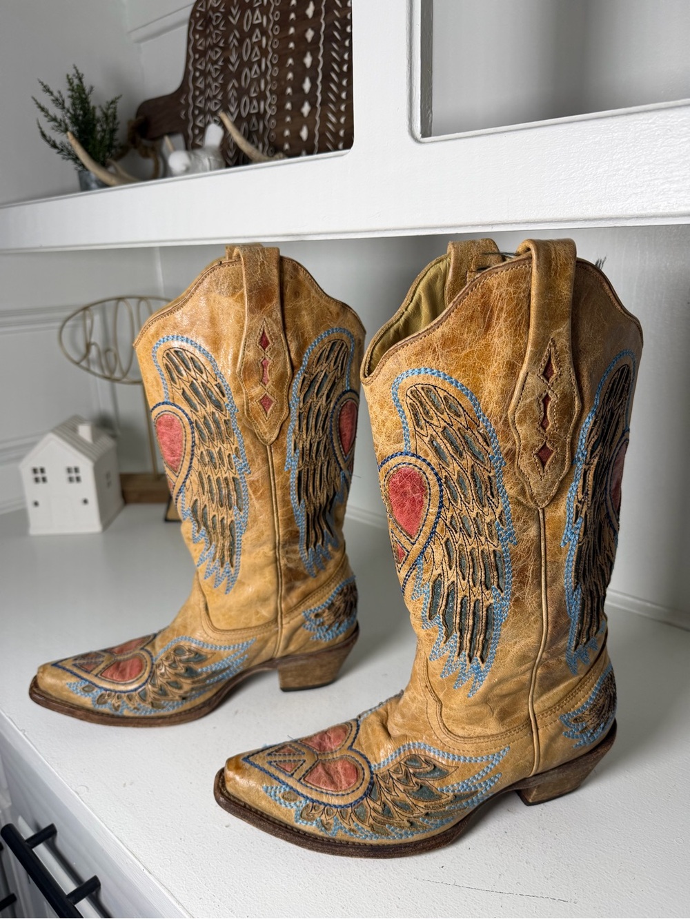Corral Womens 7M Winged Heart Cowboy Boots Tan Leather Angel Wings Western